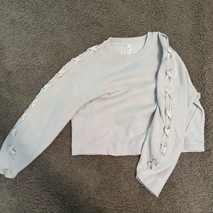 Lululemon crop sweatshirt
